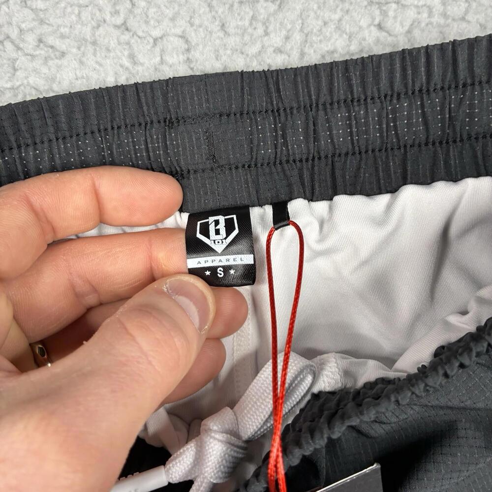 Baseball Lifestyle 101 Off Field Training Shorts Mens Small Black Athletic NWT - Picture 4 of 13